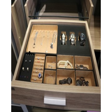 Jewellery Tray 610mm LV